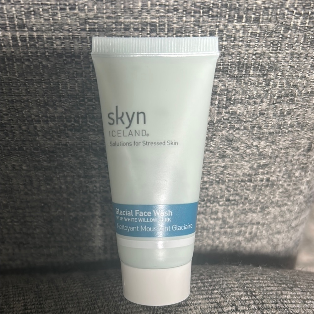 Skyn Iceland Glacial Face Wash